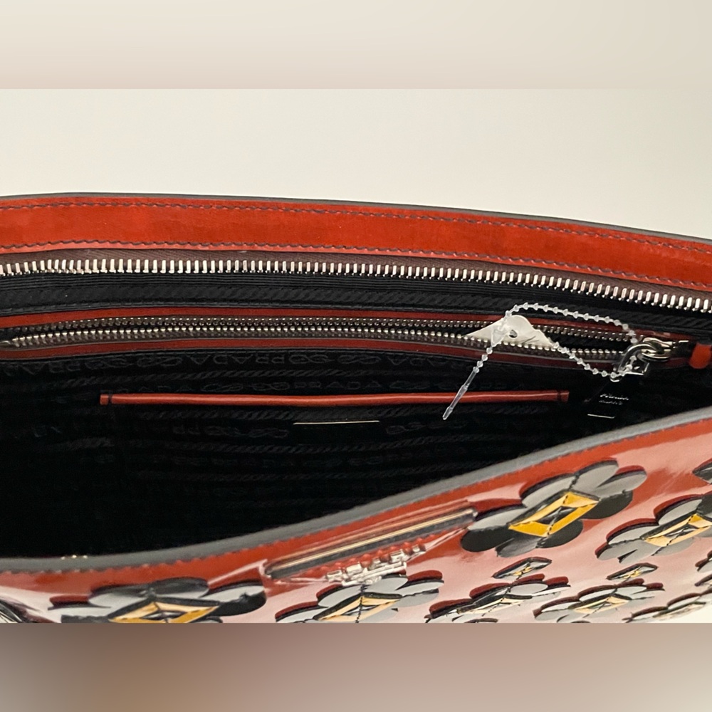 PRADA Brushed Leather Zip Clutch Bag w/Laser Cut Flowers, Caramel, NEW - Picture 10 of 16